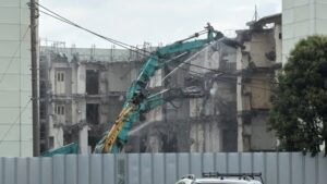 ひと暴れして龍淵へ潜むべし